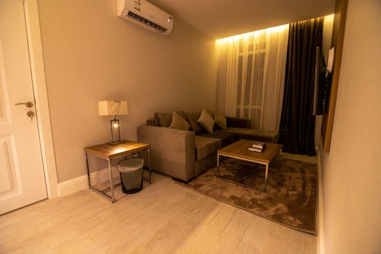 قولدن سكوير طريق الرياض Golden Square Riyadh Road Hamis Muşayt Dış mekan fotoğraf